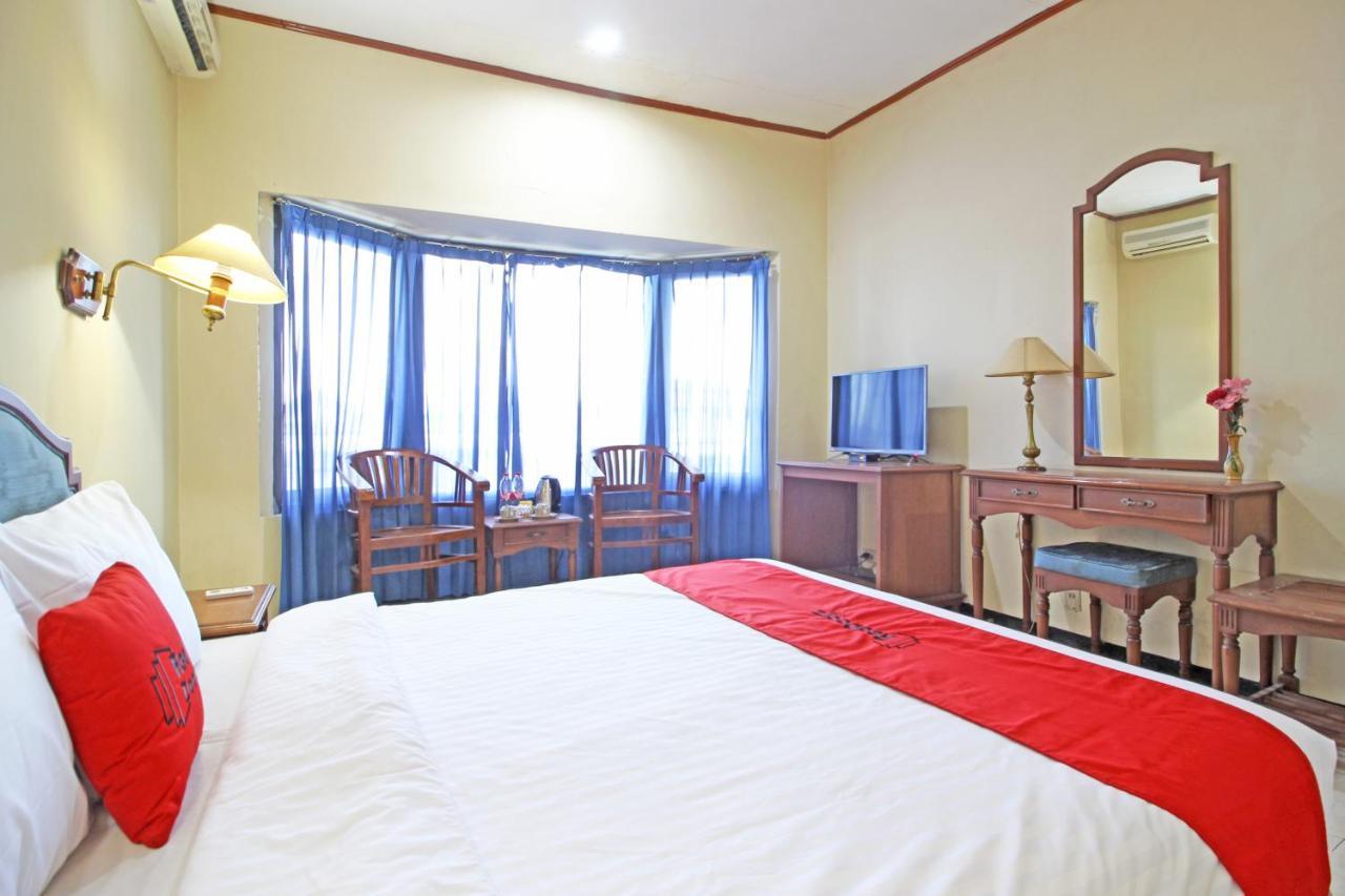 Reddoorz Near Malioboro Tugu Station Jogja Hotel Yogyakarta Exterior photo