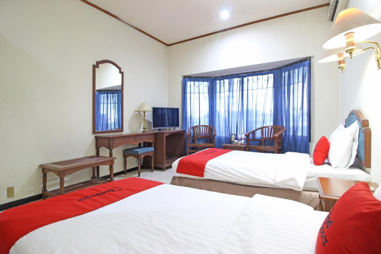 Reddoorz Near Malioboro Tugu Station Jogja Hotel Yogyakarta Exterior photo